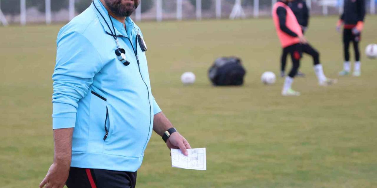 Sivasspor’da Bülent Uygun İlk İdmanına Çıktı