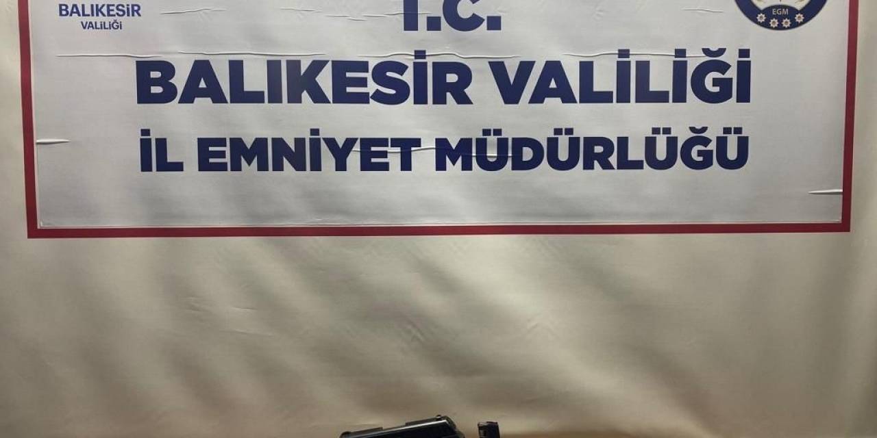 Bandırma Emniyet Müdürlüğü Yılbaşında Bin 727 Şahış Denetledi
