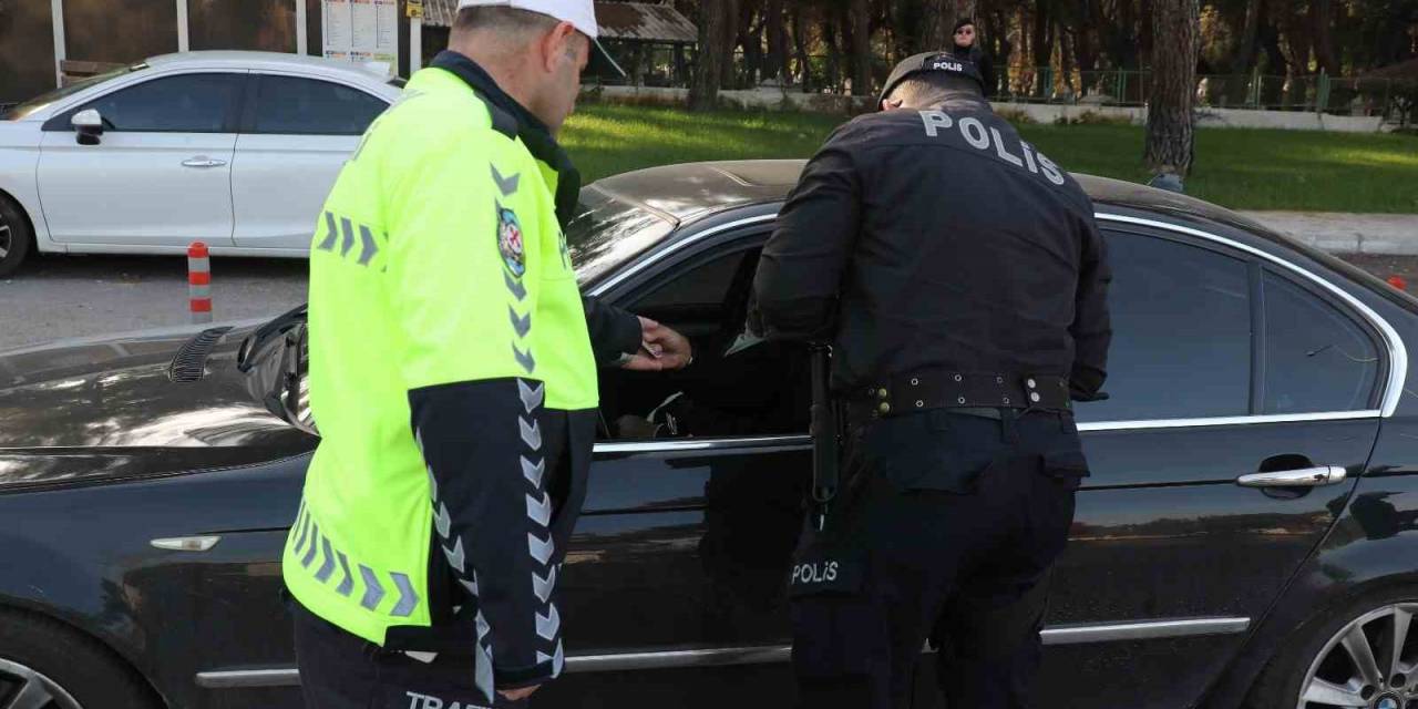 Antalya’da Aranan 14 Şüpheli Yakalandı