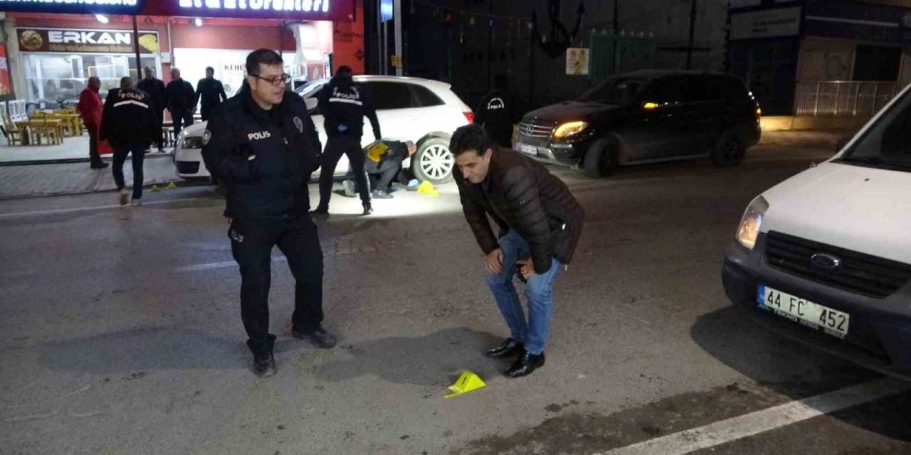 Cadde Ortasında Kurşun Yağmuruna Tutuldu