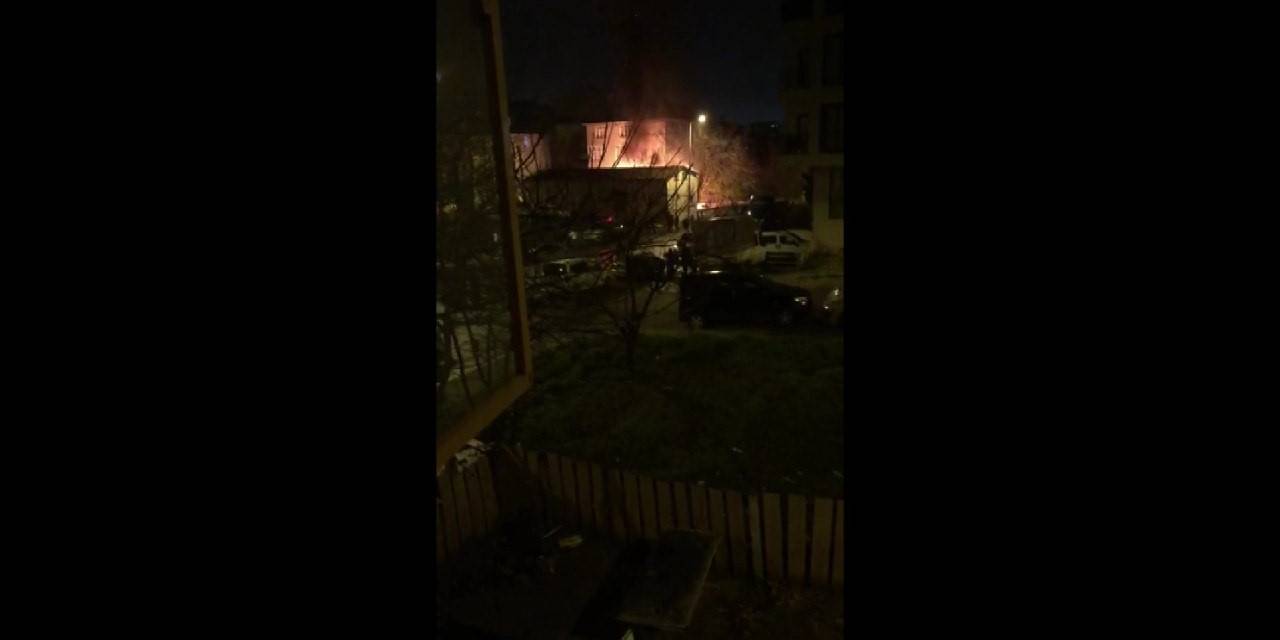 Sultanbeyli’de Kur’an Kursunun Çatısı Alev Alev Yandı