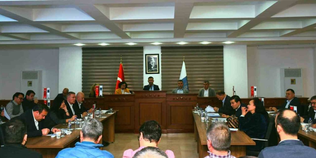 Kuşadası Belediyesi Meclisi 2024 Yılının İlk Toplantısını Yaptı