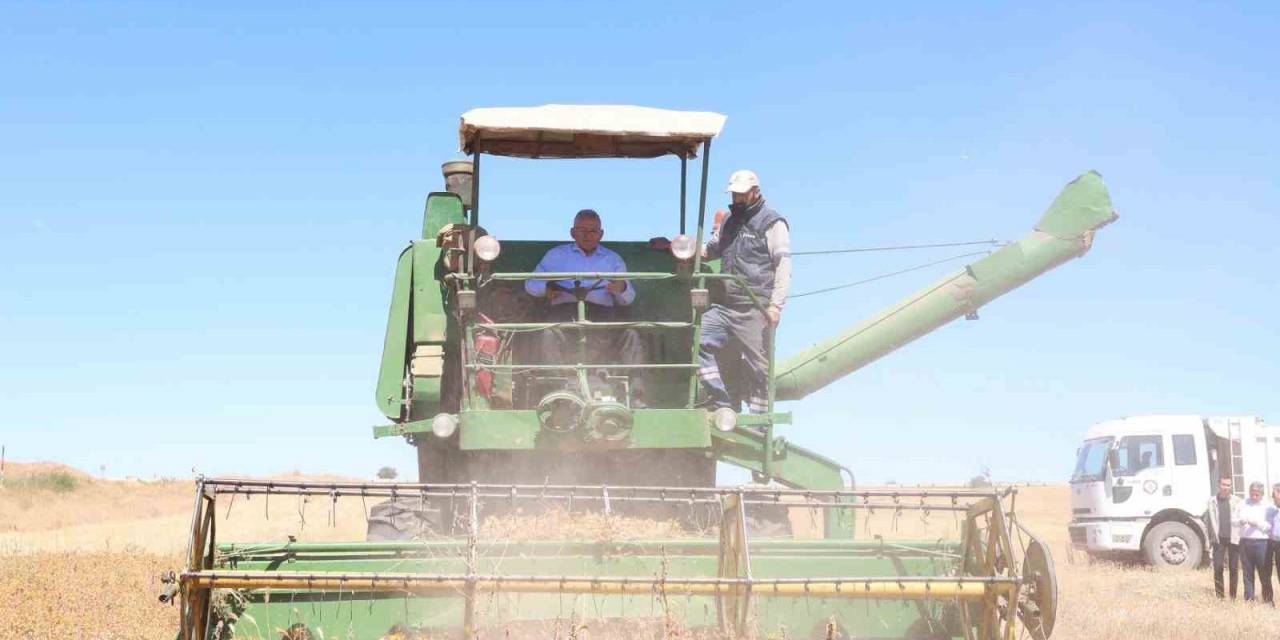 Büyükşehir’den 2023 Yılında Tarım Ve Hayvancılığa 200 Milyon Tl’nin Üzerinde Yatırım