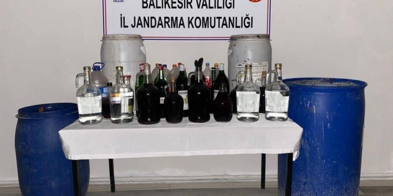 Balıkesir’de Jandarmadan 44 Şahsa Kaçakçılık Operasyonu