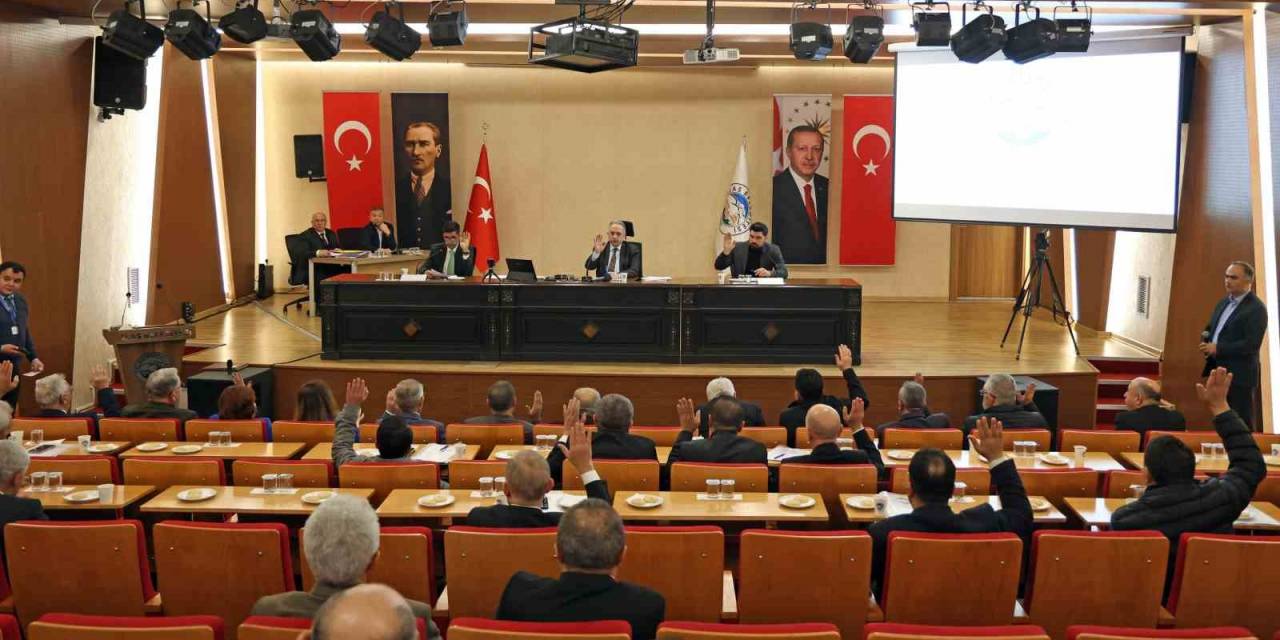 Talas’ta Yılın İlk Meclisi