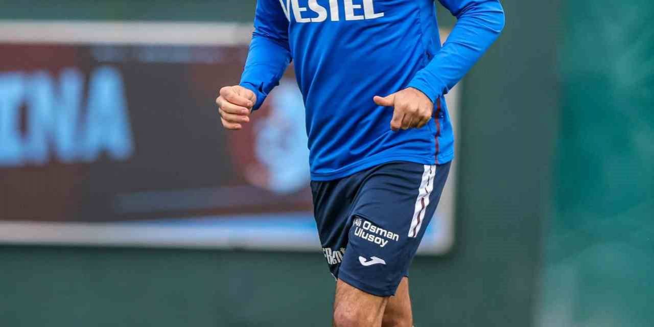 Trabzonspor’un Kayıp Golcüsü Umut Bozok