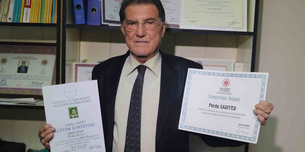 Onun Hobisi Üniversite Bitirmek: 14 Diploması Var