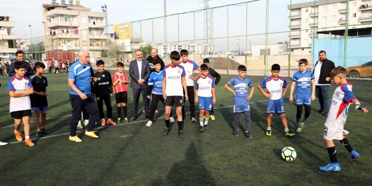 Başkan Gültak Çocuklarla İdman Yaptı