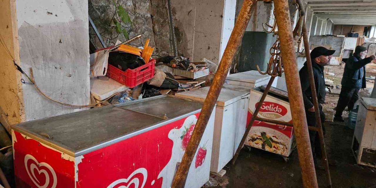 Bursa’da Kaçak Kesimhaneye Şok Baskın