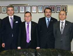 Trabzon Çalışıyor Rize Bakıyor