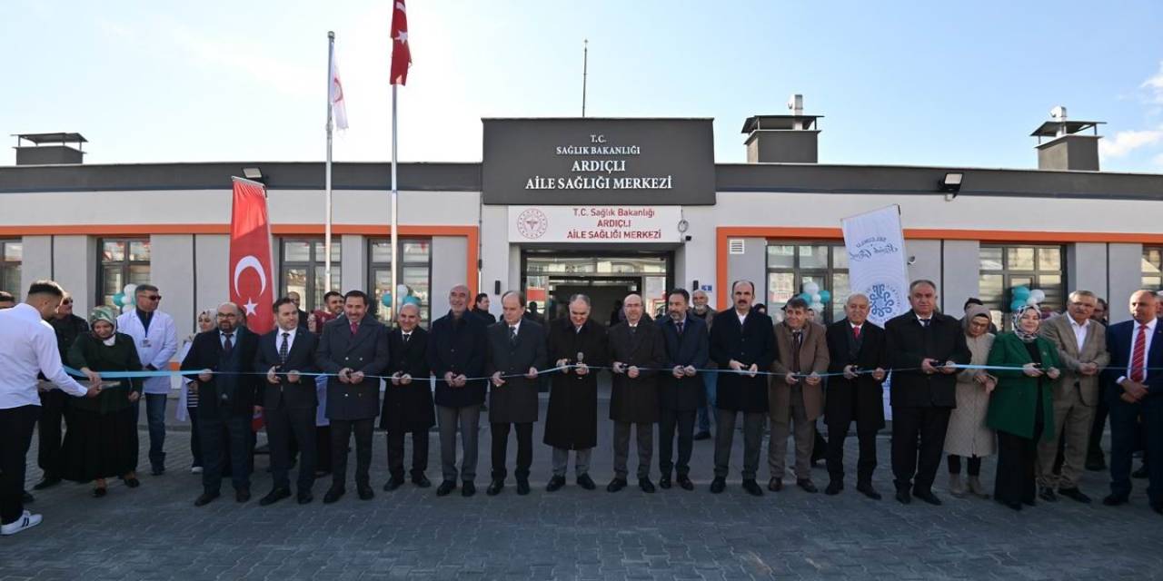 Selçuklu’da Ardıçlı Aile Sağlığı Merkezi Ve Millet Kıraathanesi Açıldı