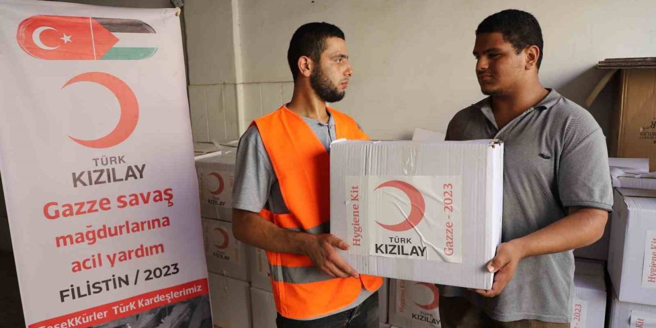 Kızılay Tonlarca Yardımı Gazze’ye Ulaştırdı