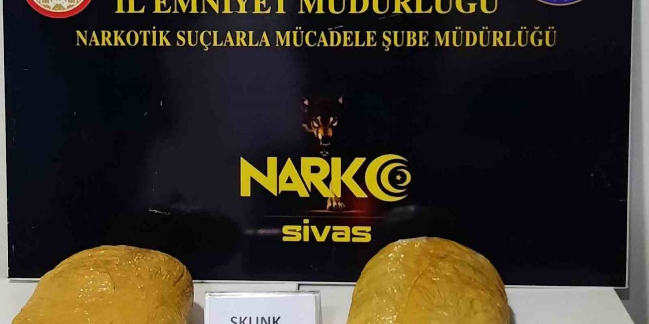 Binlerce Adeta Uyuşturucu Madde Ele Geçirildi: 5 Tutuklu