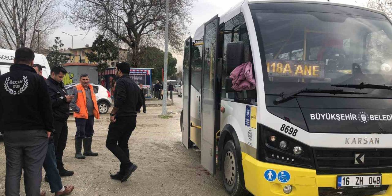 Durak Harici Durmayan Şoföre Bıçaklı Saldırı