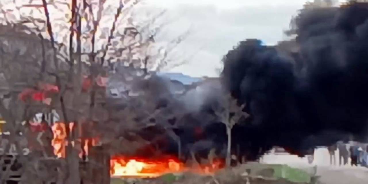 Sakarya’da Çocuk Parkında Yangın Çıktı
