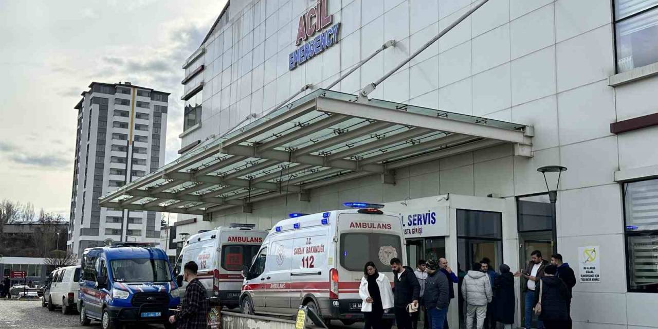 Kastamonu’da Rüzgarın Taşıdığı Göz Yaşartıcı Gaz 86 Öğrenciyi Hastanelik Etti