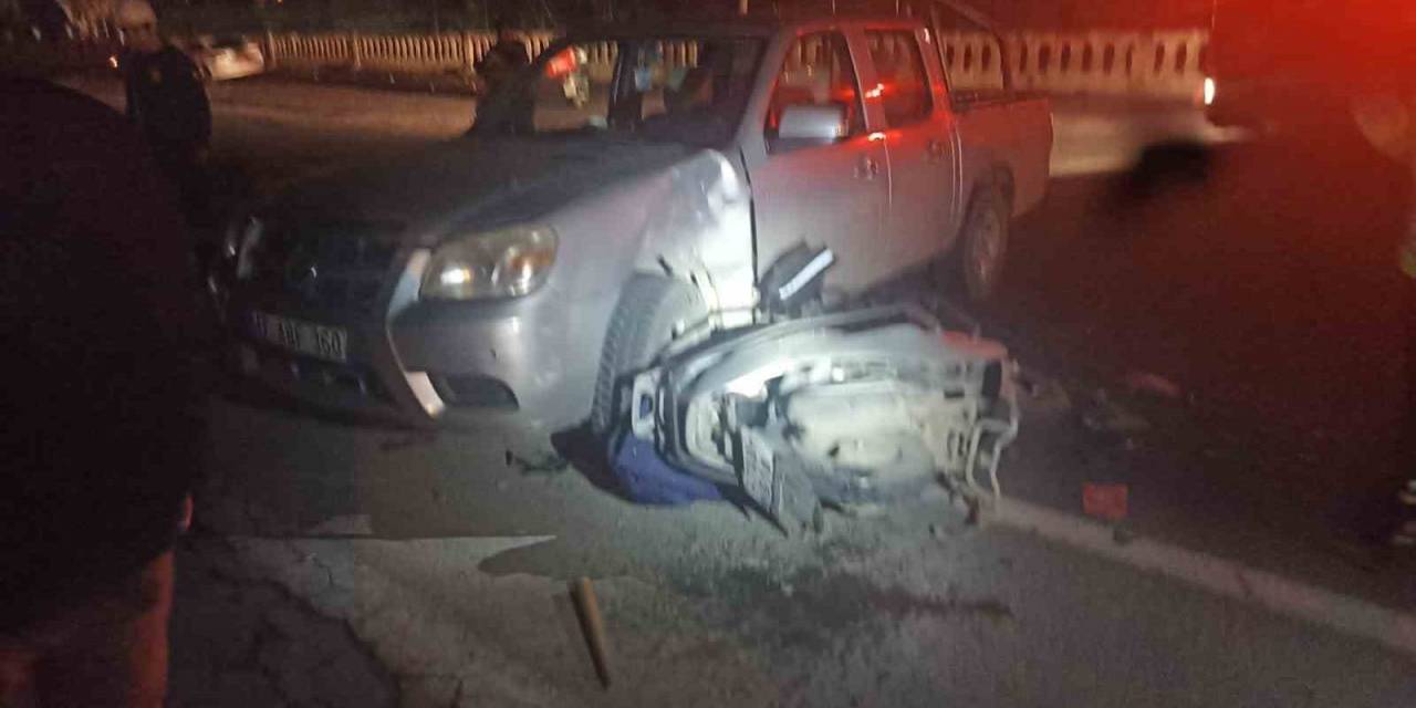 Mardin’de Otomobil İle Motosiklet Çarpıştı: 1 Ağır Yaralı