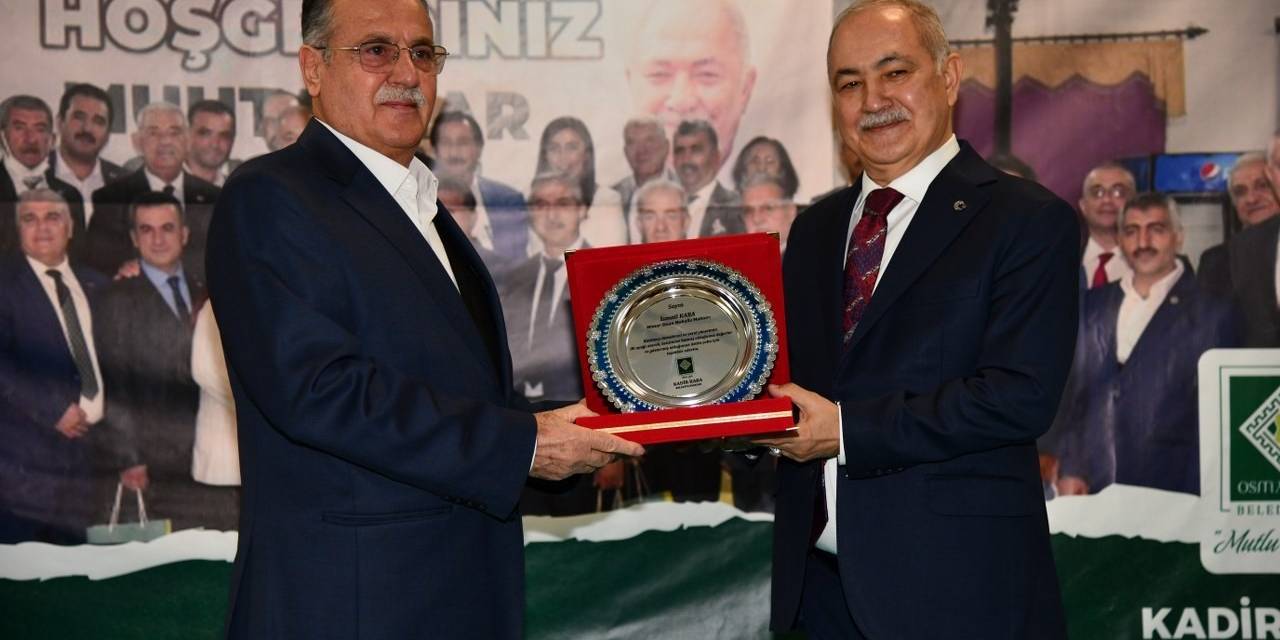 Başkan Kara, Yılın İlk Haftasında Muhtarlarla Buluştu