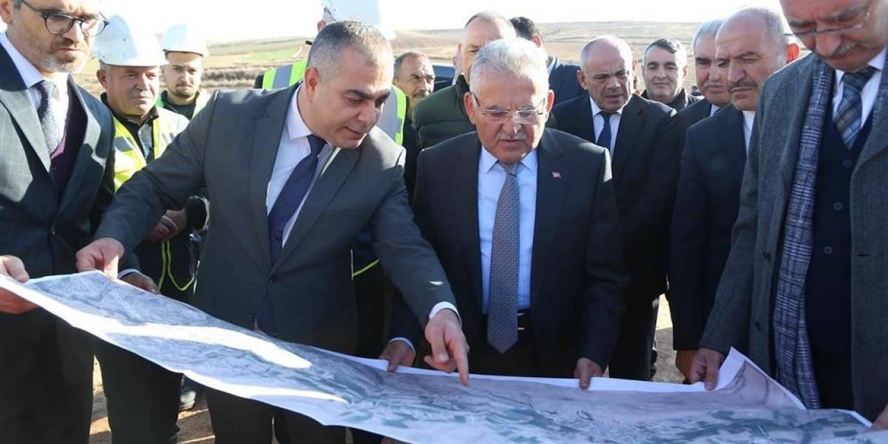 Başkan Büyükkılıç’tan 16 İlçeye 4,5 Yılı Aşkın Sürede 456 Kez ‘Hizmet’ Dolu Ziyaret