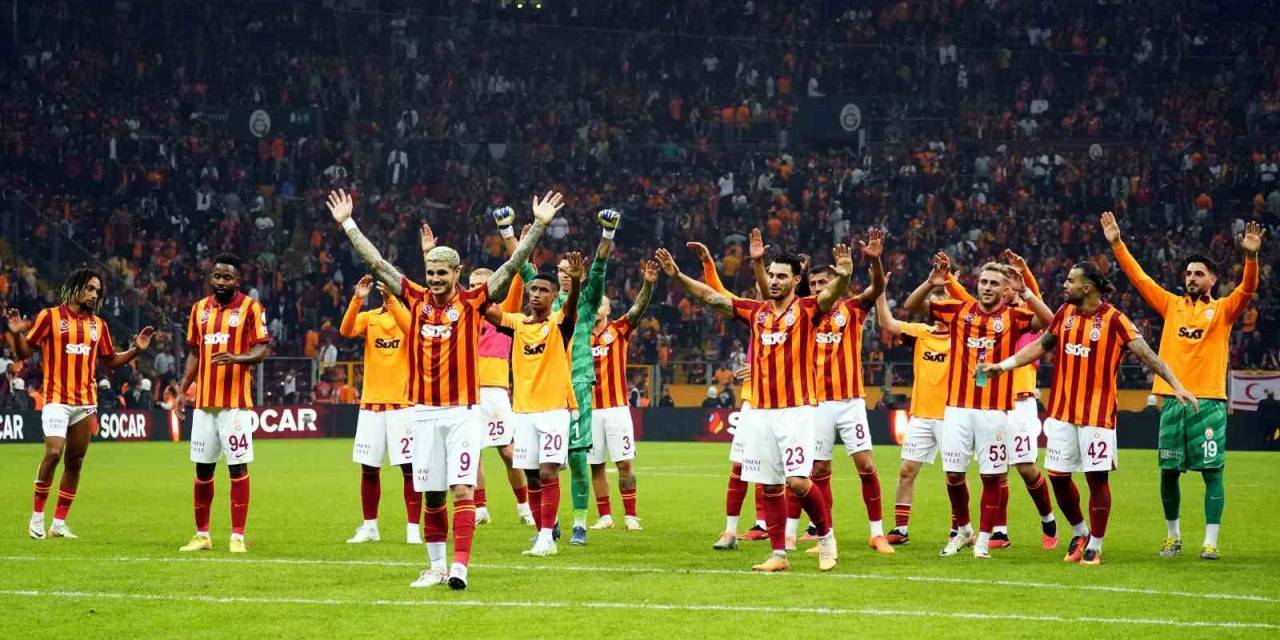 Galatasaray Ocak Ayında 2 Kez İstanbul Dışına Çıkacak
