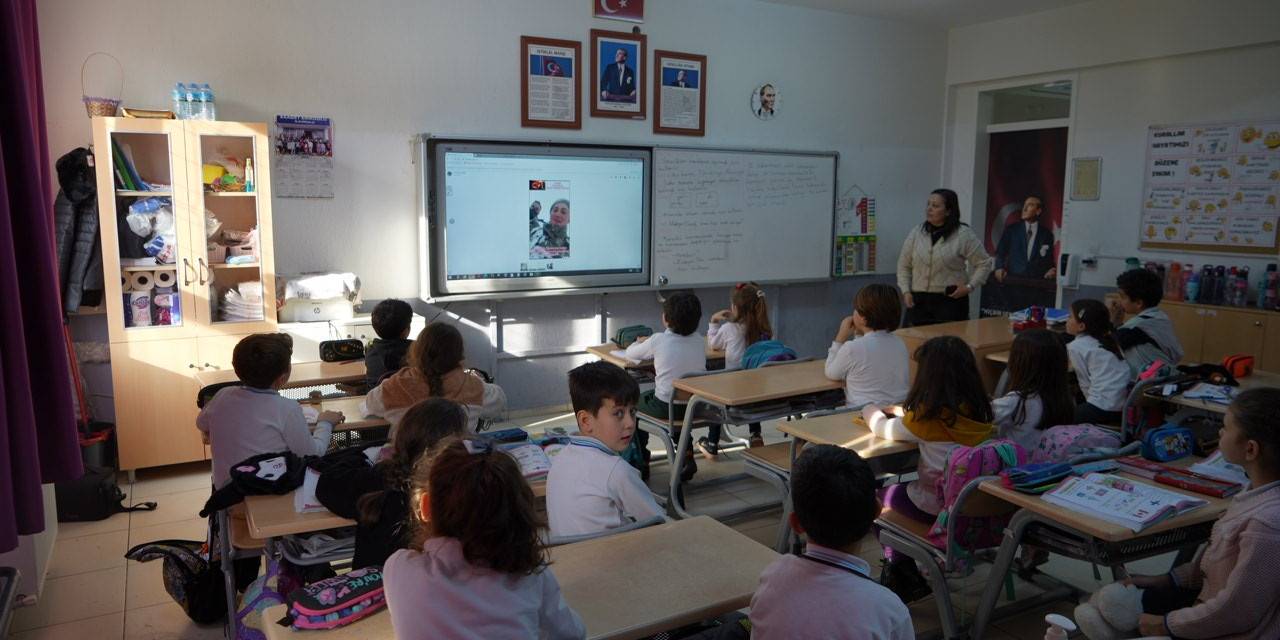 Miniklerin Kocaman Kalpleri Mehmetçikler İçin Çarptı