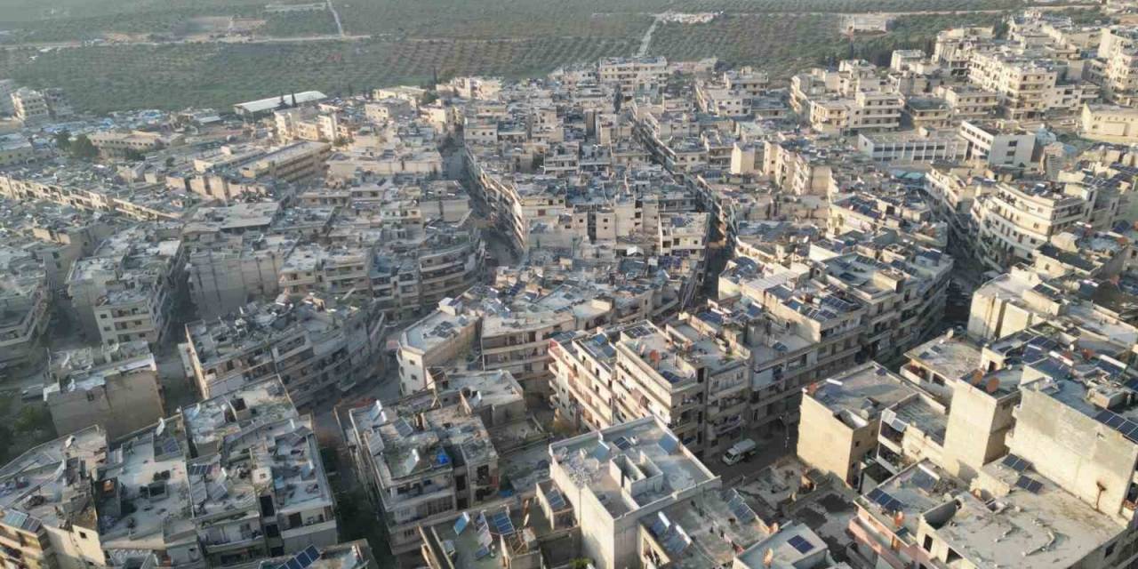 İdlib’de Çadır Kentte Yokluk İçinde Var Olma Mücadelesi