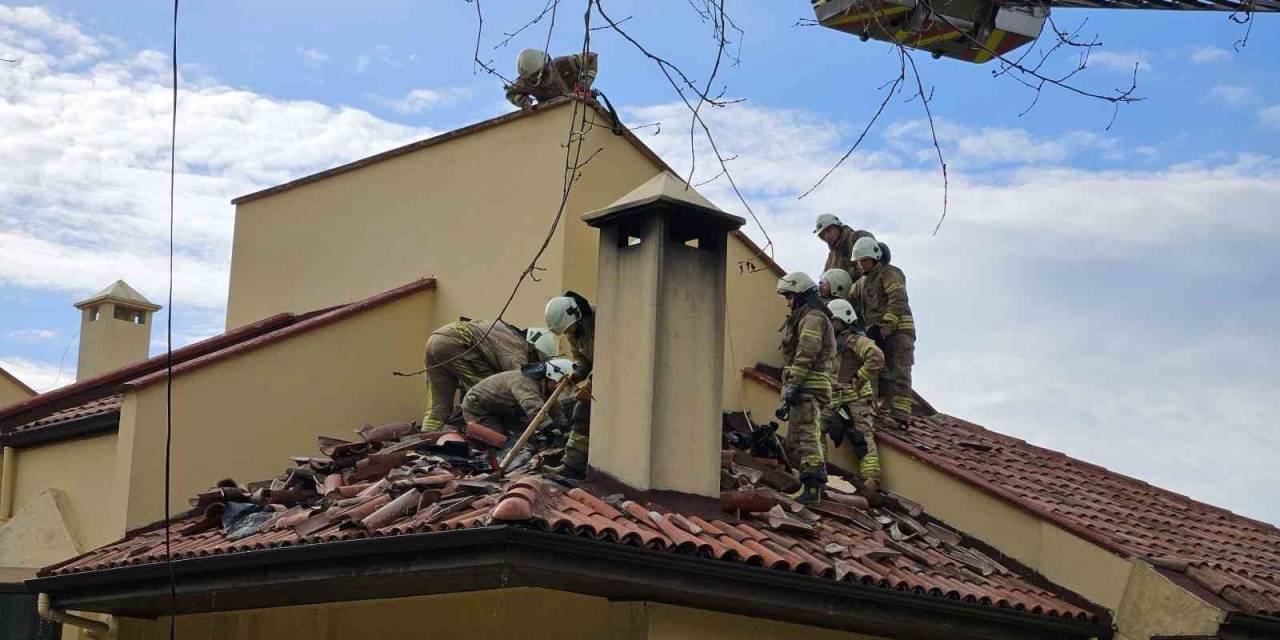 Sarıyer’de Lüks Villada Çıkan Yangın Paniğe Neden Oldu