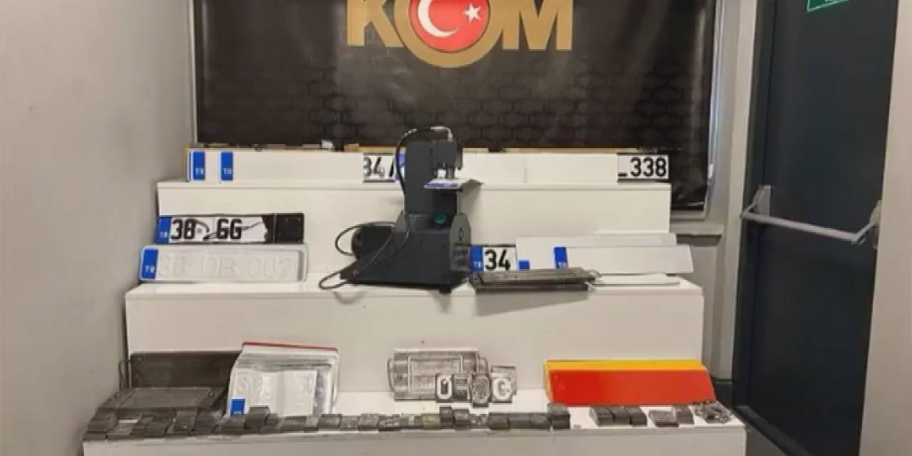 Kom Ekiplerinden ‘Sahte Plaka İmalathanesine’ Operasyon: 1 Gözaltı