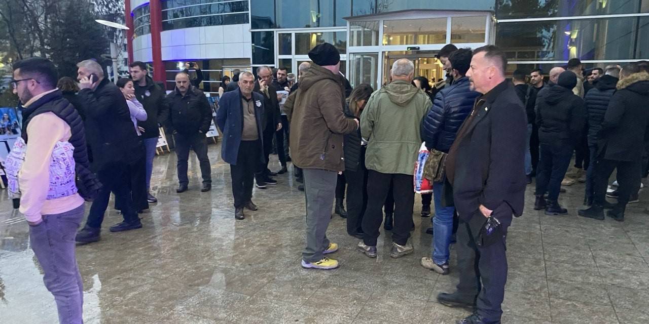 Sanık Avukatları Duruşma Salonunu Terk Etti