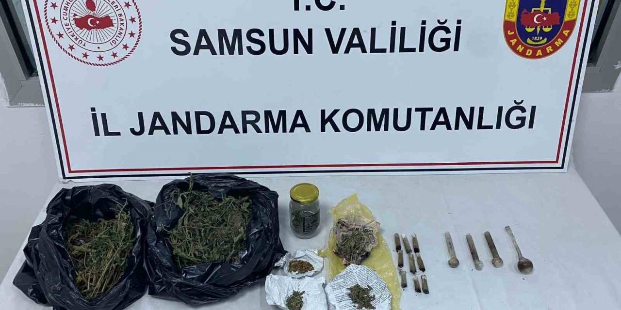 Samsun’da Jandarma 736 Aranan Şahsı Yakaladı