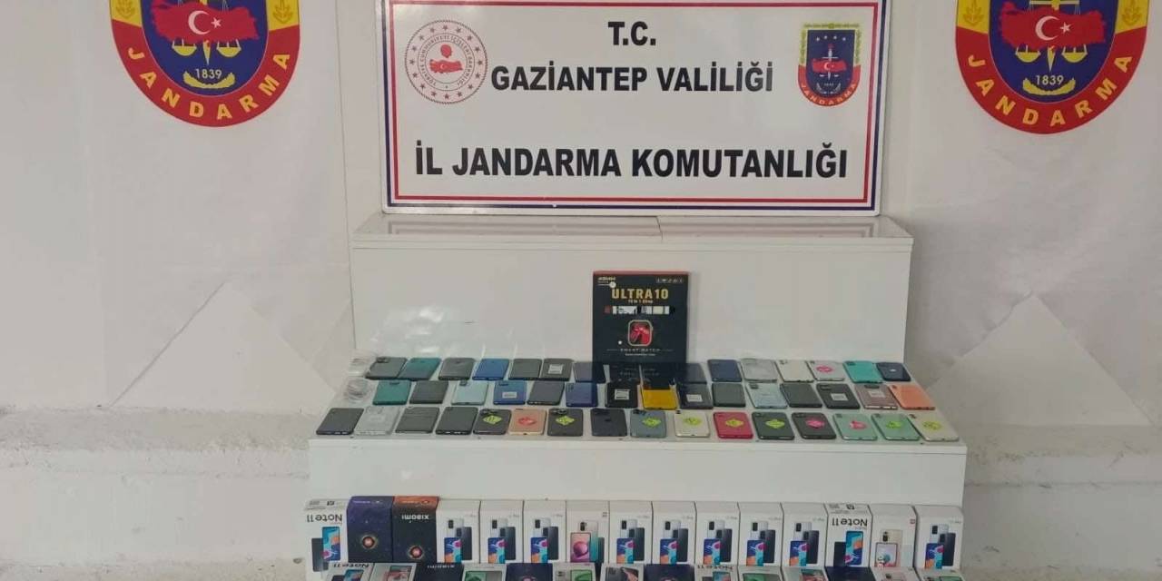 Gaziantep’te 2 Milyon Lira Değerinde Kaçak Cep Telefonu Ele Geçirildi