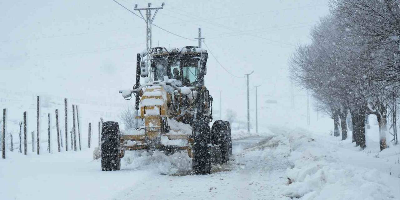 Muş’ta 75 Köy Yolu Ulaşıma Kapandı