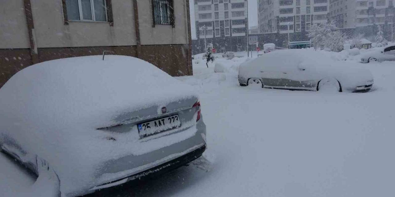 Bitlis’te 44 Köy Yolu Ulaşıma Kapandı