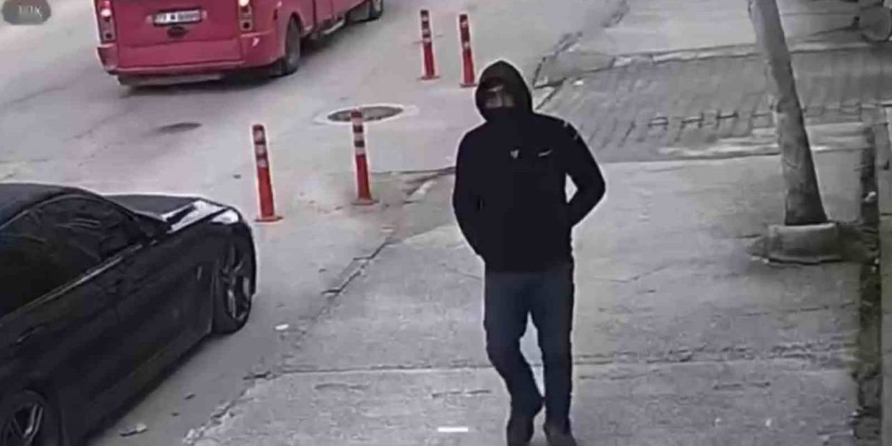 Yalova’da Bisiklet Hırsızını Vatandaşlar Suçüstü Yakaladı