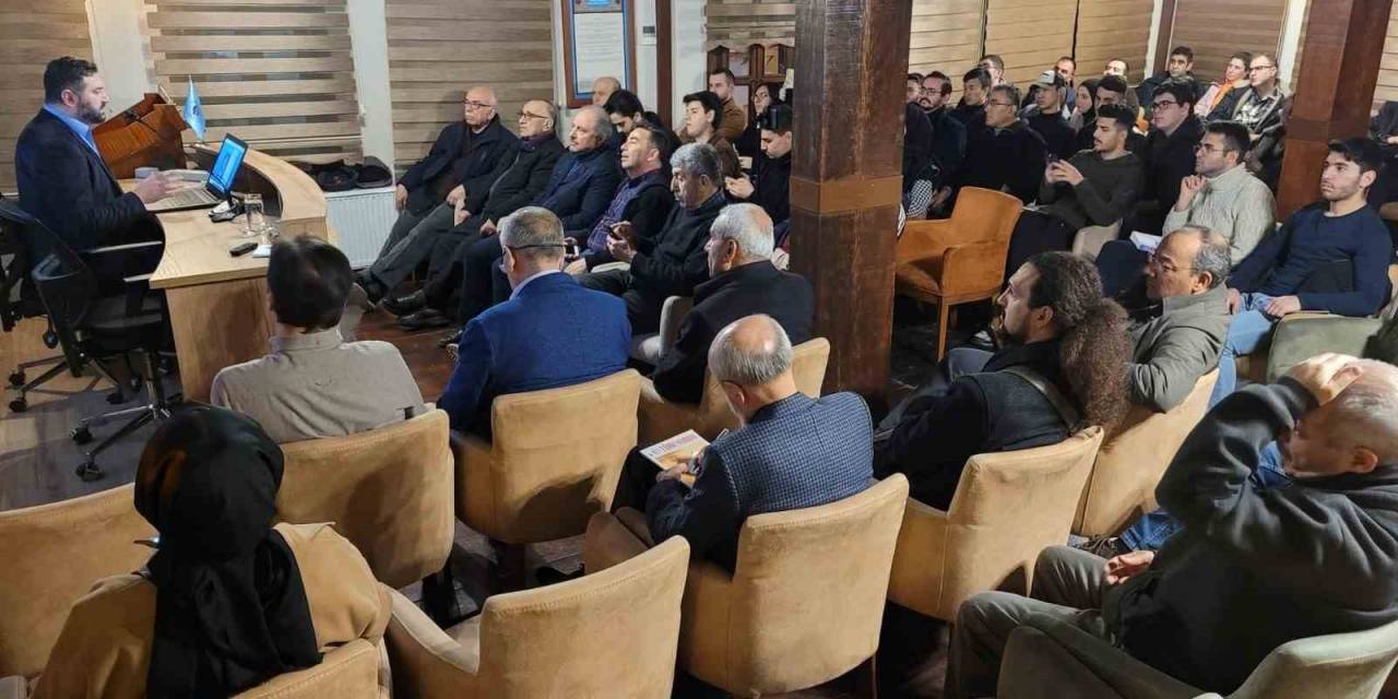 Dr. Enes Depe, "Osmanlılar, 7 Denize Yüzyıllarca Hükmetmenin Gereğini Yerine Getirdi"