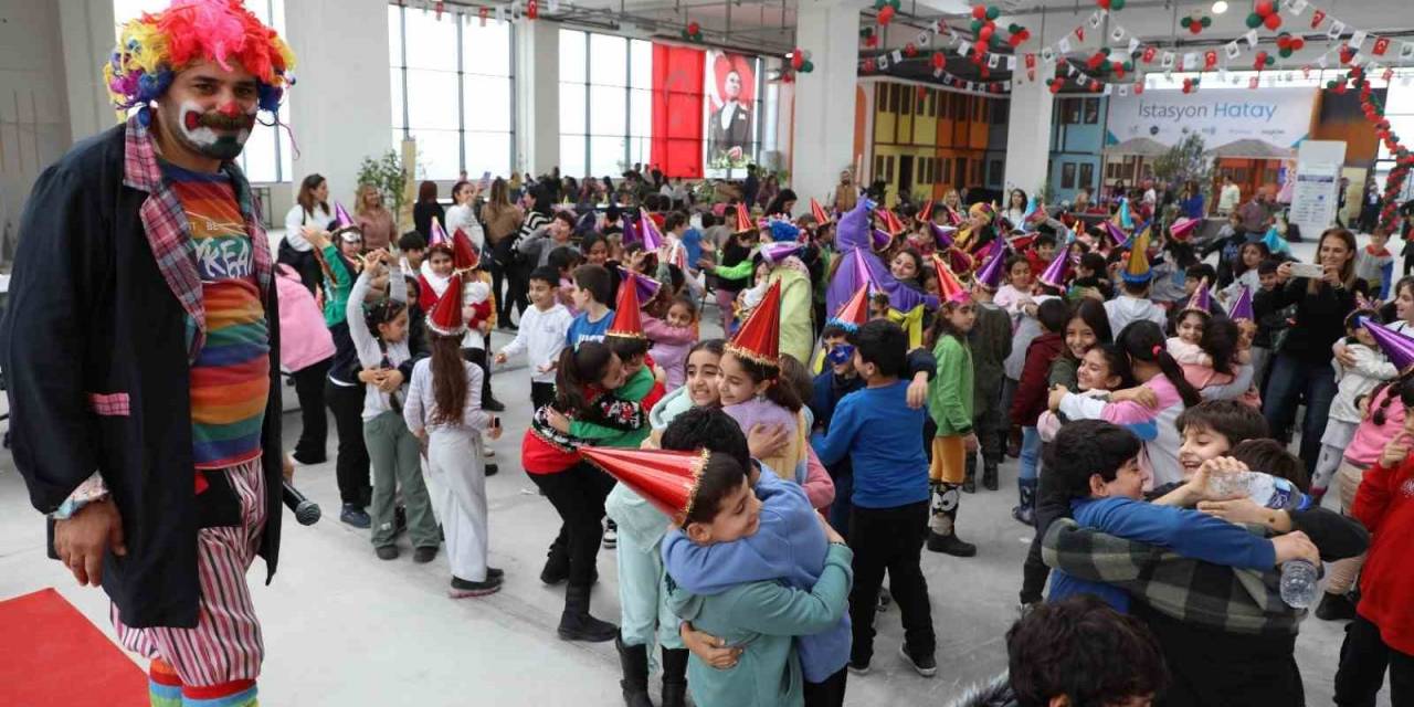 Depremzede Çocuklar Doyasıya Eğlendi