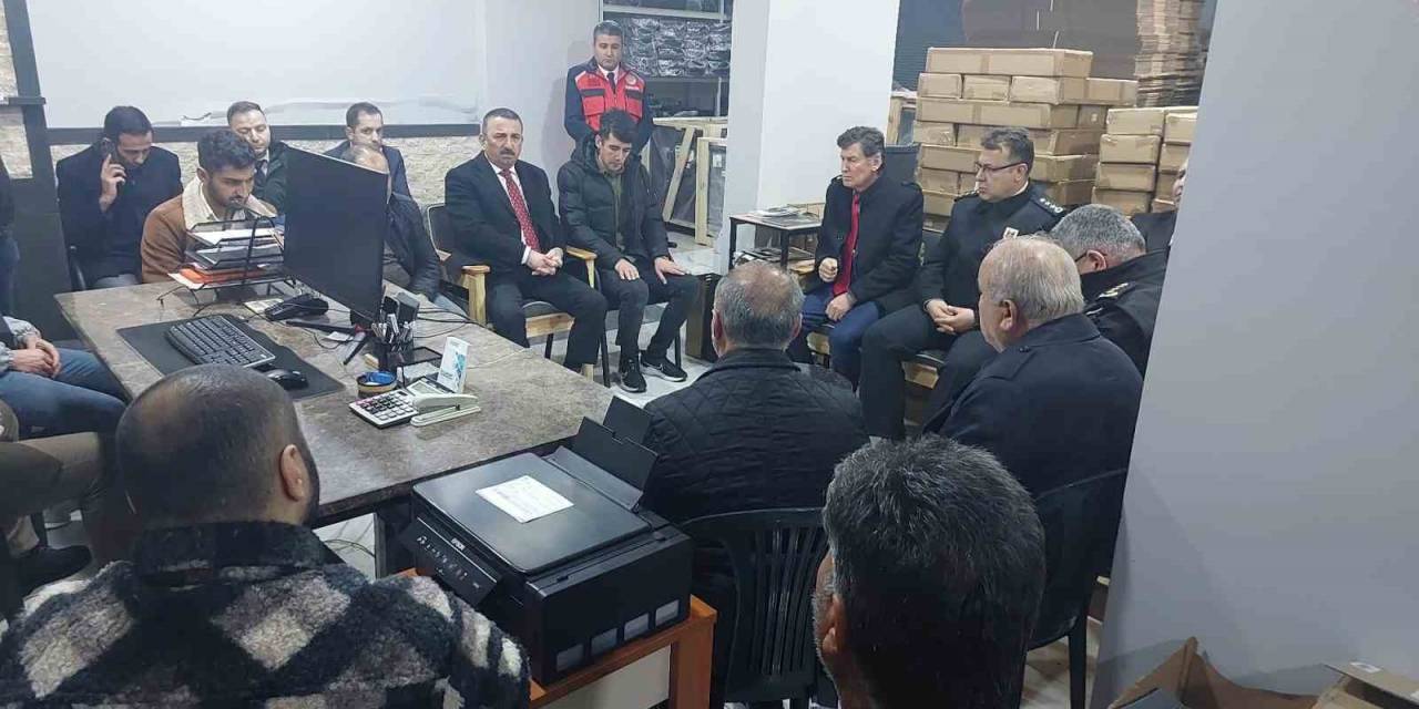 Vali Osman Hacıbektaşoğlu’ndan Şehidin Ailesine Ziyaret