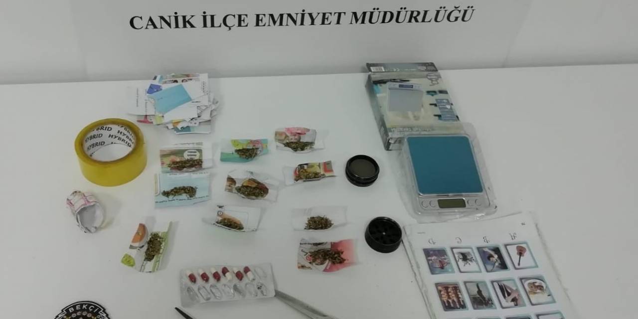 Üst Aramasında Yakayı Ele Verdiler