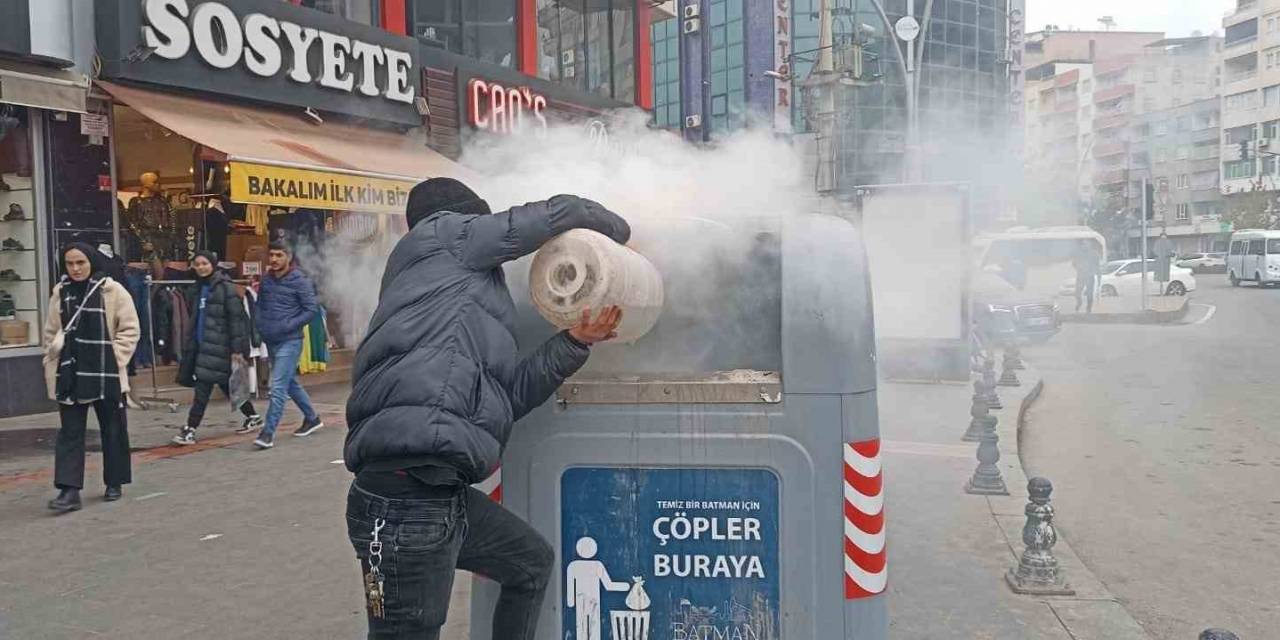 Batman’da Çöp Konteynerinde Çıkan Yangın Büyümeden Söndürüldü