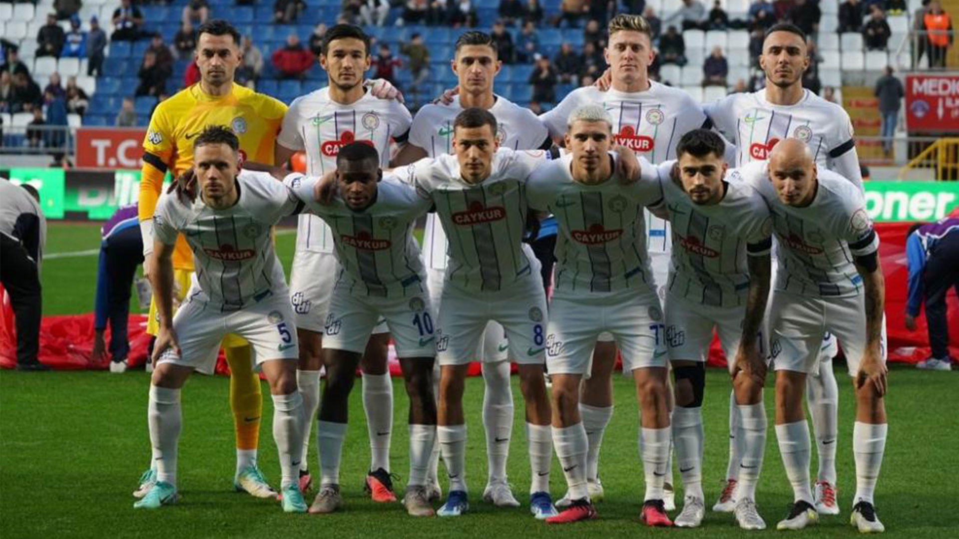 Çaykur Rizespor - Beşiktaş Maç Biletleri Satışa Çıktı