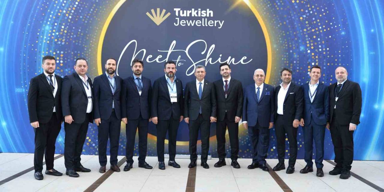 Mücevher Antalya’da Parladı