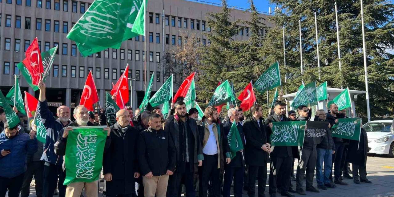 Ankara Filistin Dayanışma Platformu Üyeleri, Ankara Barosunun Suç Duyurusuna İlişkin Açıklamada Bulundu
