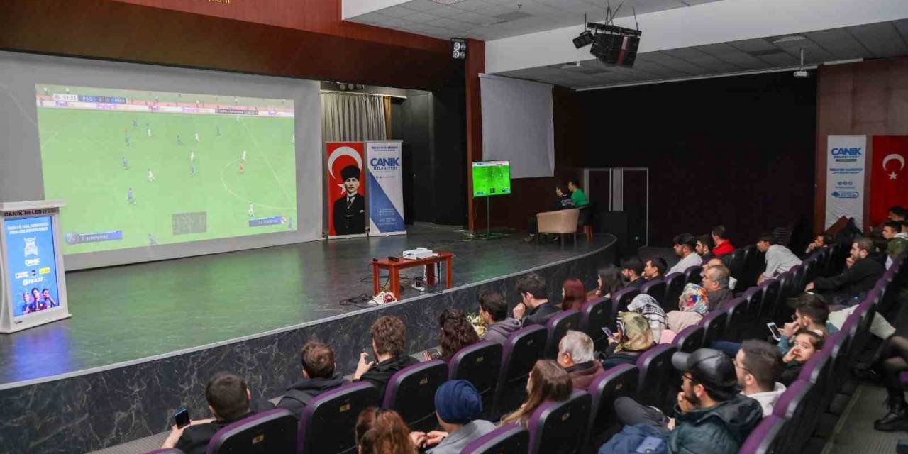 Canik’te E - Spor Turnuvası Nefesleri Kesti