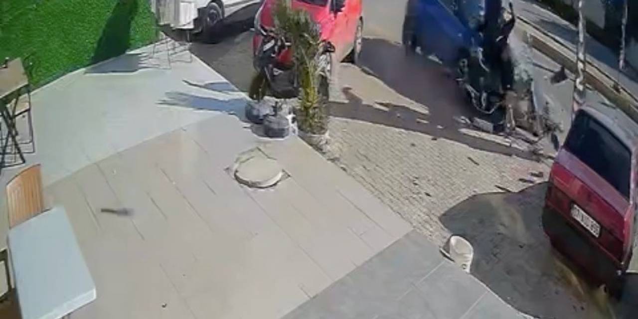 Antalya’da Feci Kaza: 2 Ölü, 3 Yaralı