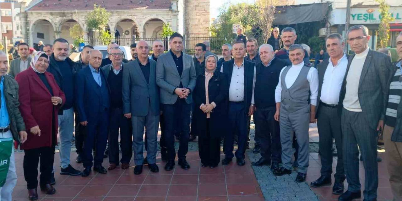 Aliağa’da Fethi Sekin Ve Tüm Şehitler İçin Lokma Döktürüldü