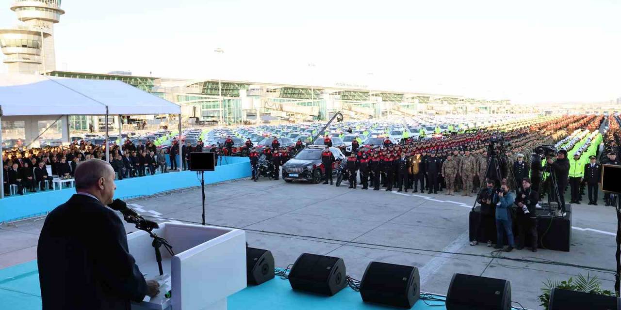 Cumhurbaşkanı Erdoğan: "İstanbul’u Yeniden Ayağa Kaldıracağız"