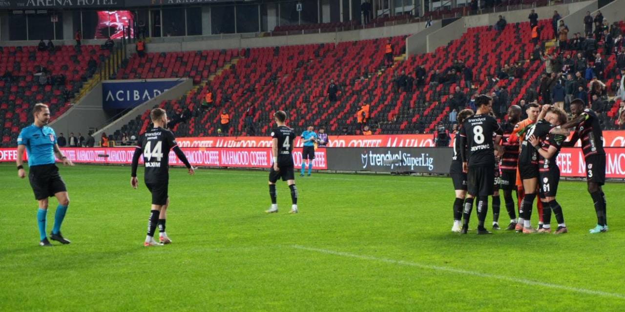 Trendyol Süper Lig: Gaziantep Fk: 2 - Pendikspor: 2 (Maç Sonucu)