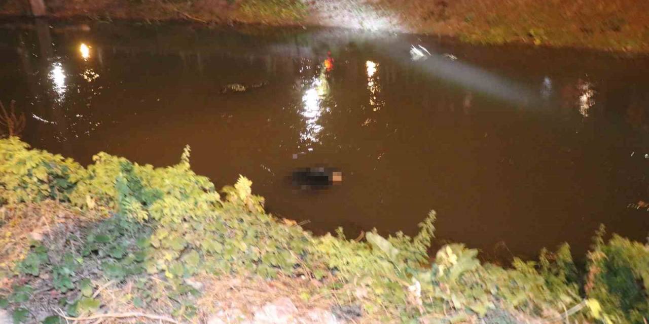 Sakarya’da Derede Erkek Cesedi Bulundu