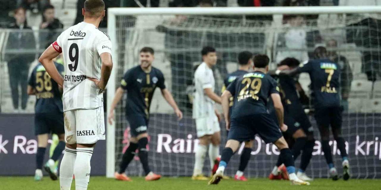 Beşiktaş 3 Maçtır Evinde Kazanamıyor