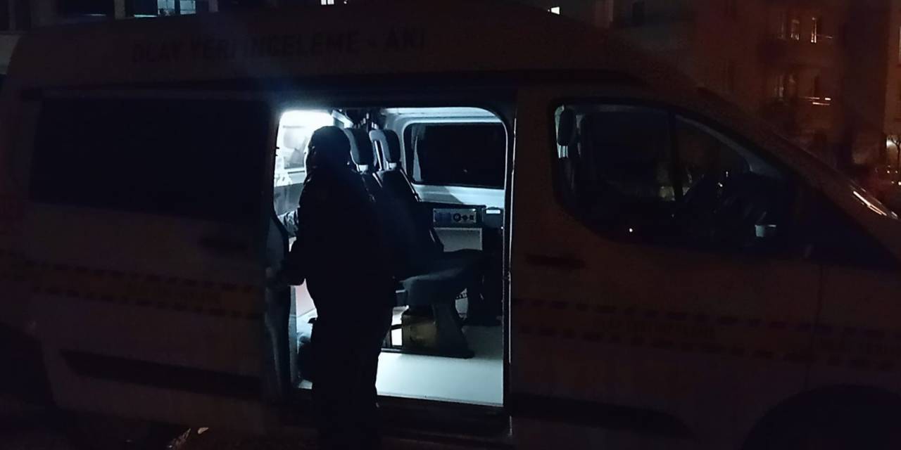 Arkadaşlar Arasındaki Kavga Kanlı Bitti: 2 Ağır Yaralı